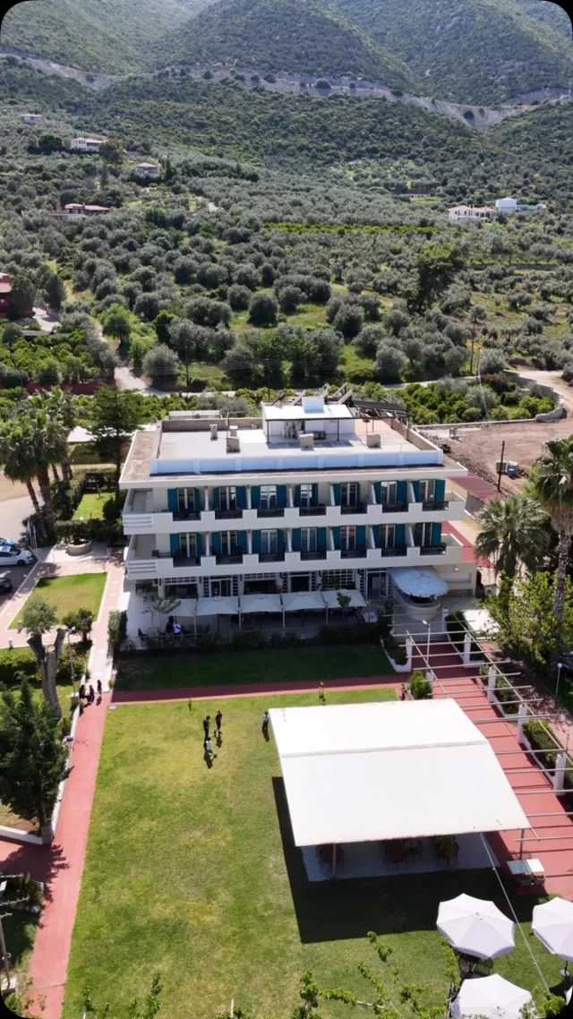 #ApollonBeachHotel #ancientepidavros #epidauros #epidavrostheatre #greece #vacation #sun #video #viralvideos #hotel #apollonhotel #hospitality #webhotelierprimalres #webhotelier #hotelier